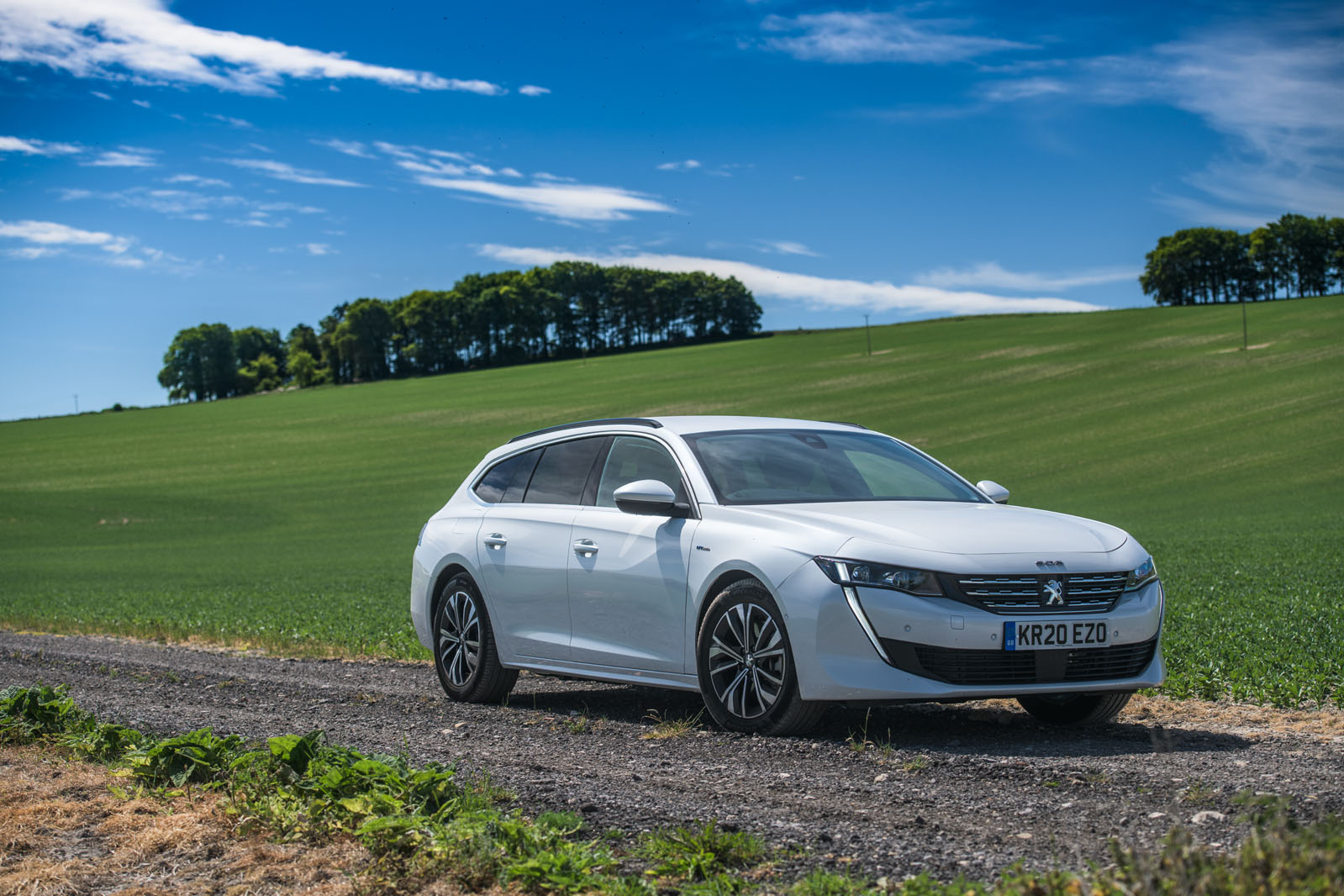 Peugeot 508 SW Hybrid 2020 road test review - static