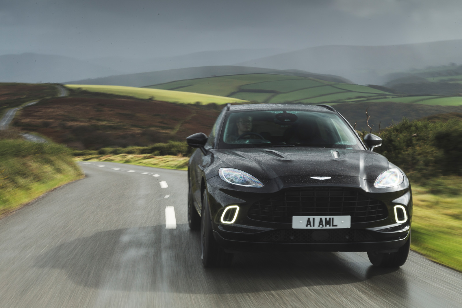 Aston Martin DBX 2020 road test review - on the road front