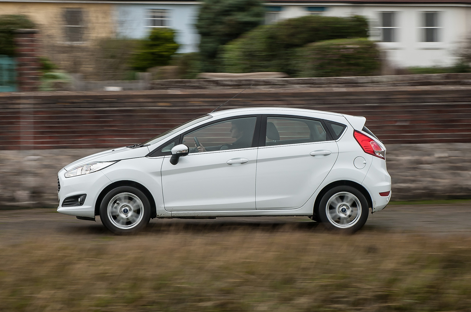 Ford Fiesta side profile