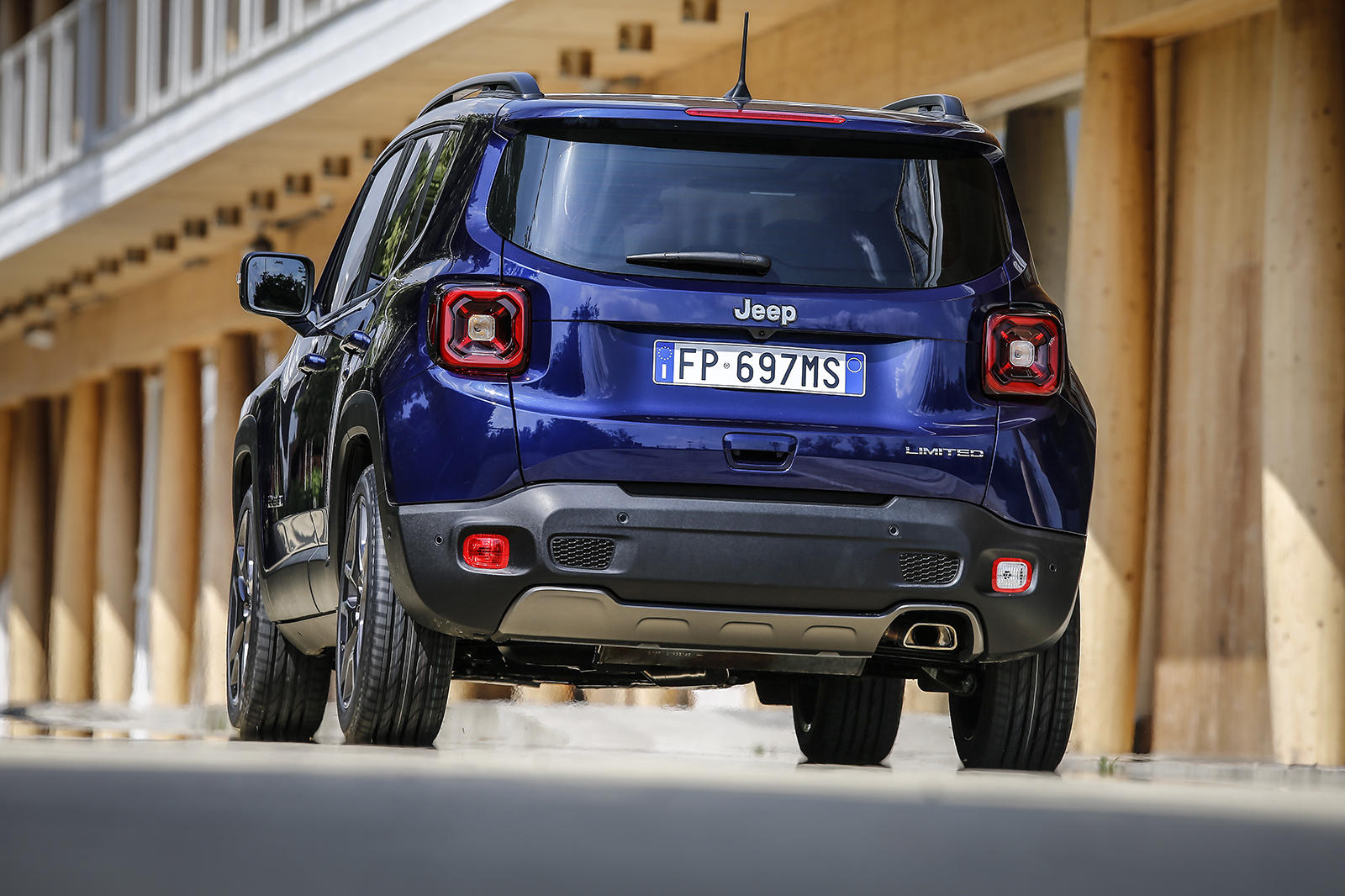 180606 Jeep nuova renegade 02