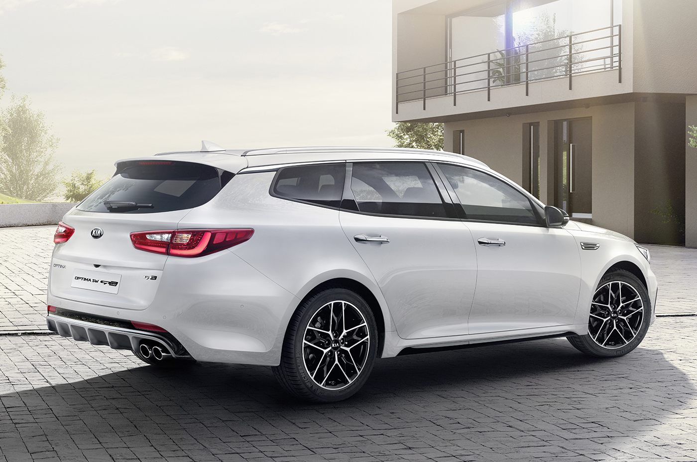 34 Rear backplate crop 0