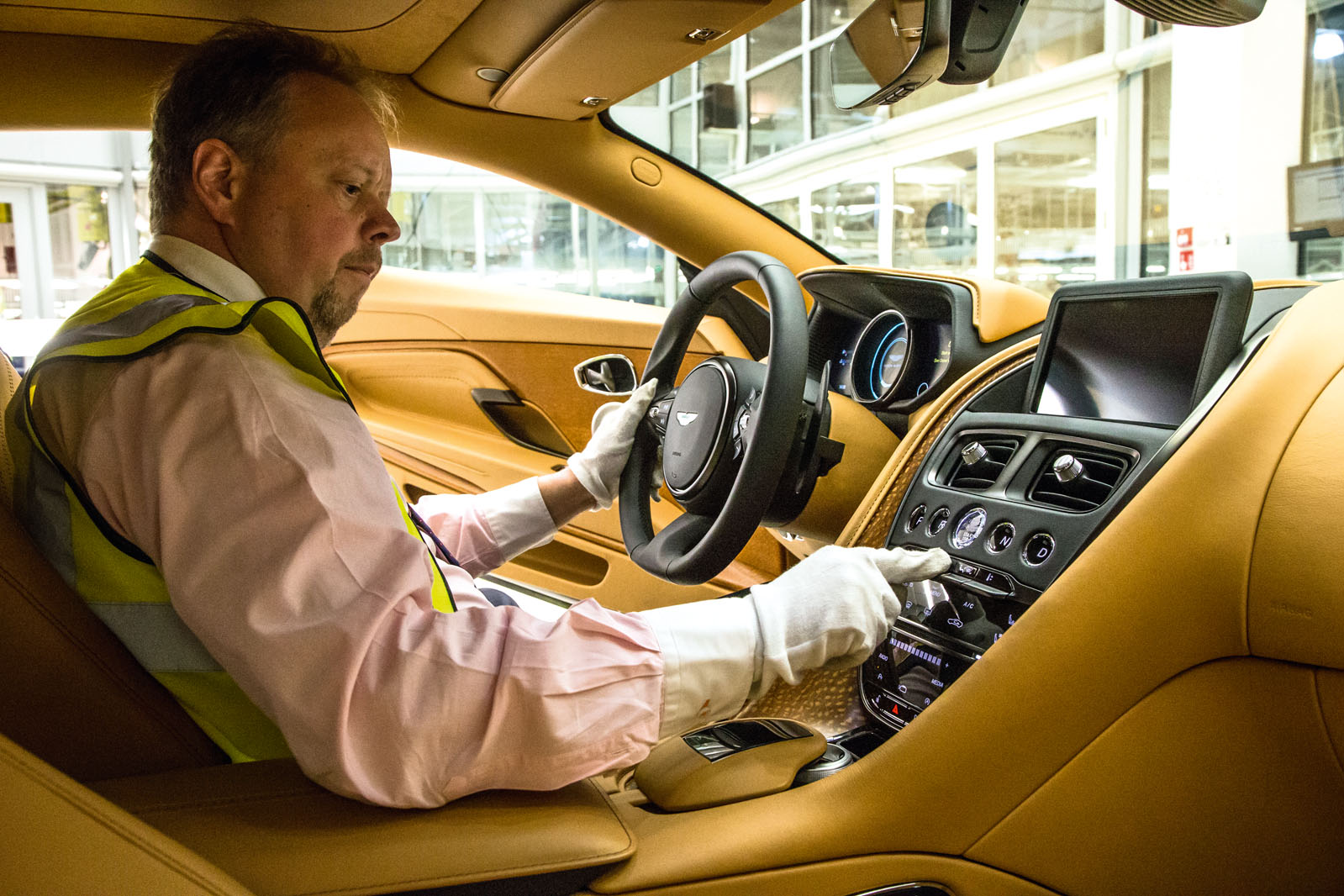 Andy aston sign off 0904