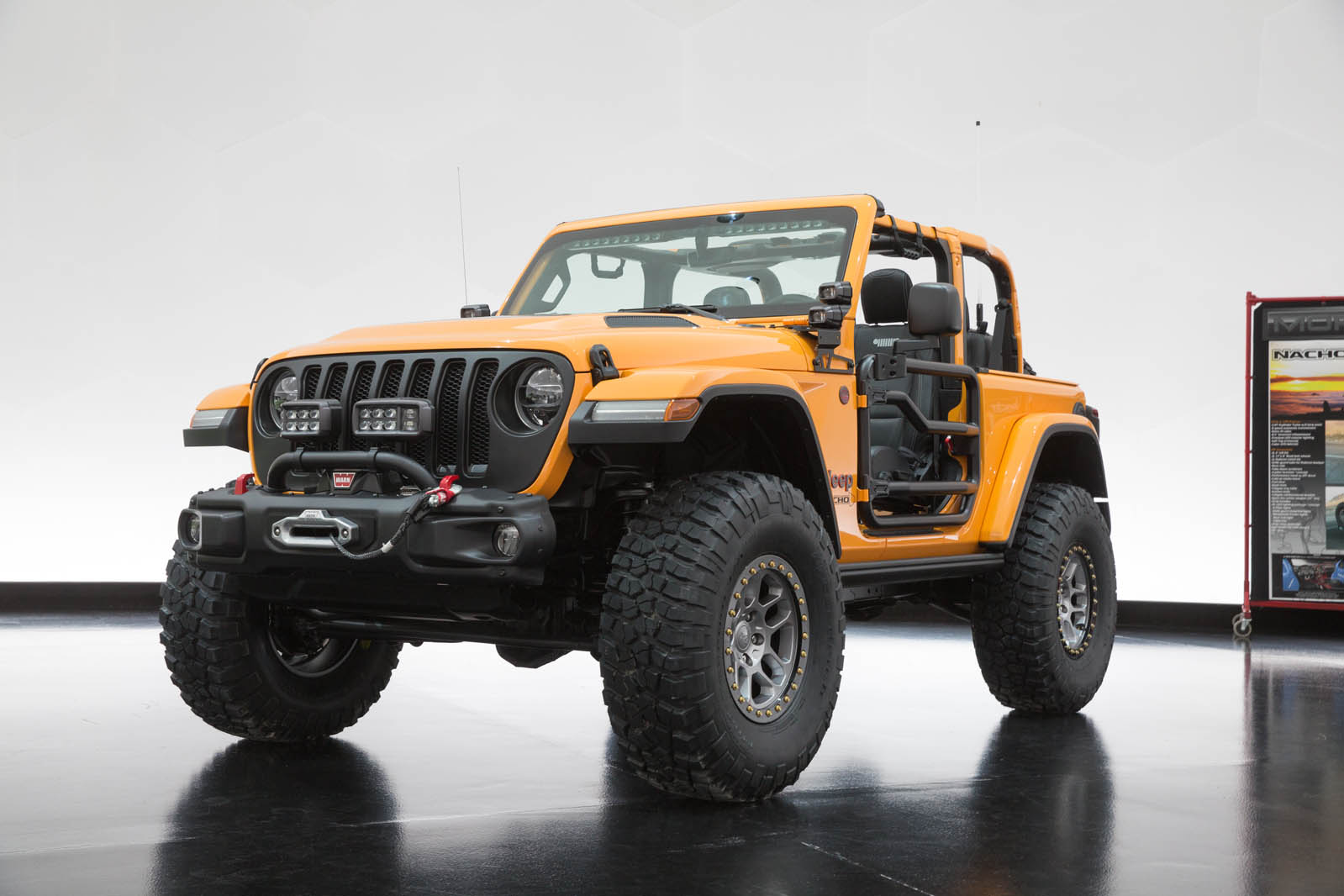 Jeep 2215