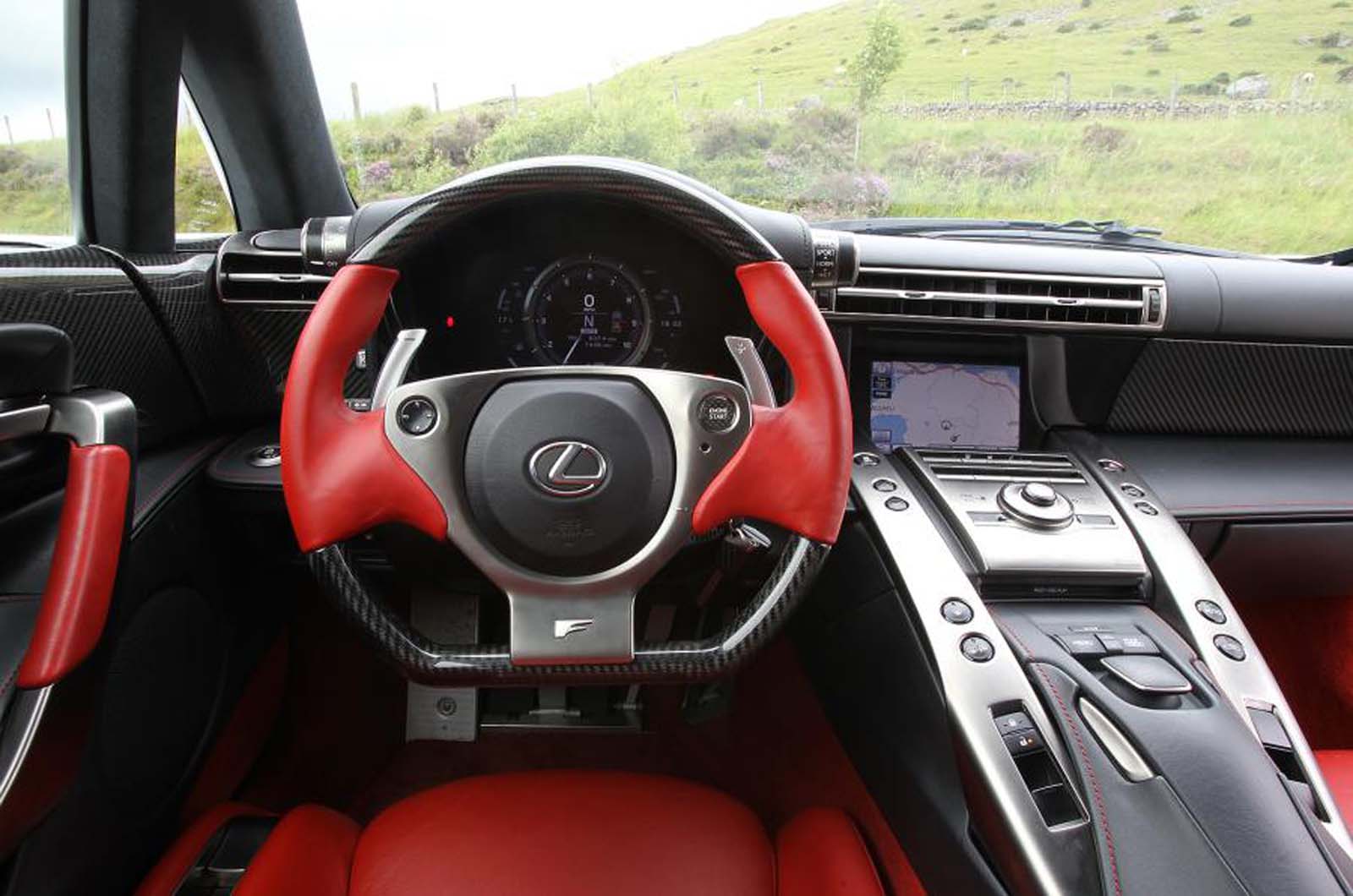 Lexus lf a 1