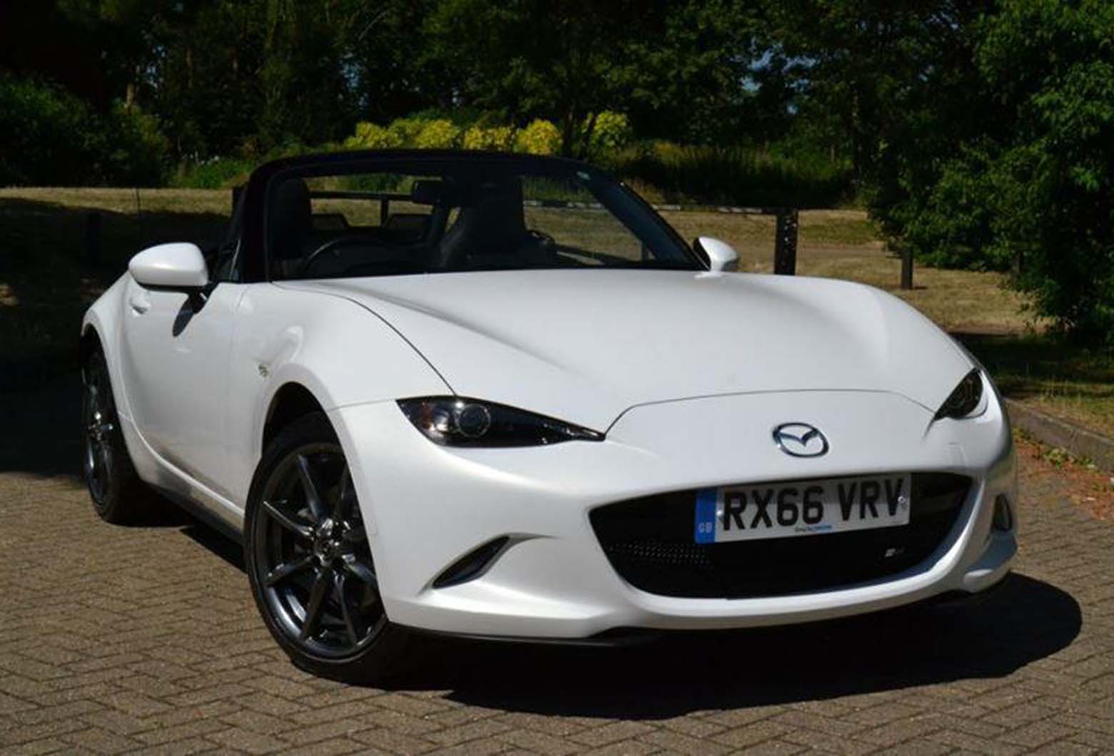 Mazda mx 5 2 0 sport nav 2dr 311759014 1