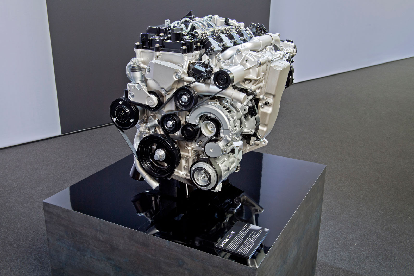 Mazda tech 1158 0