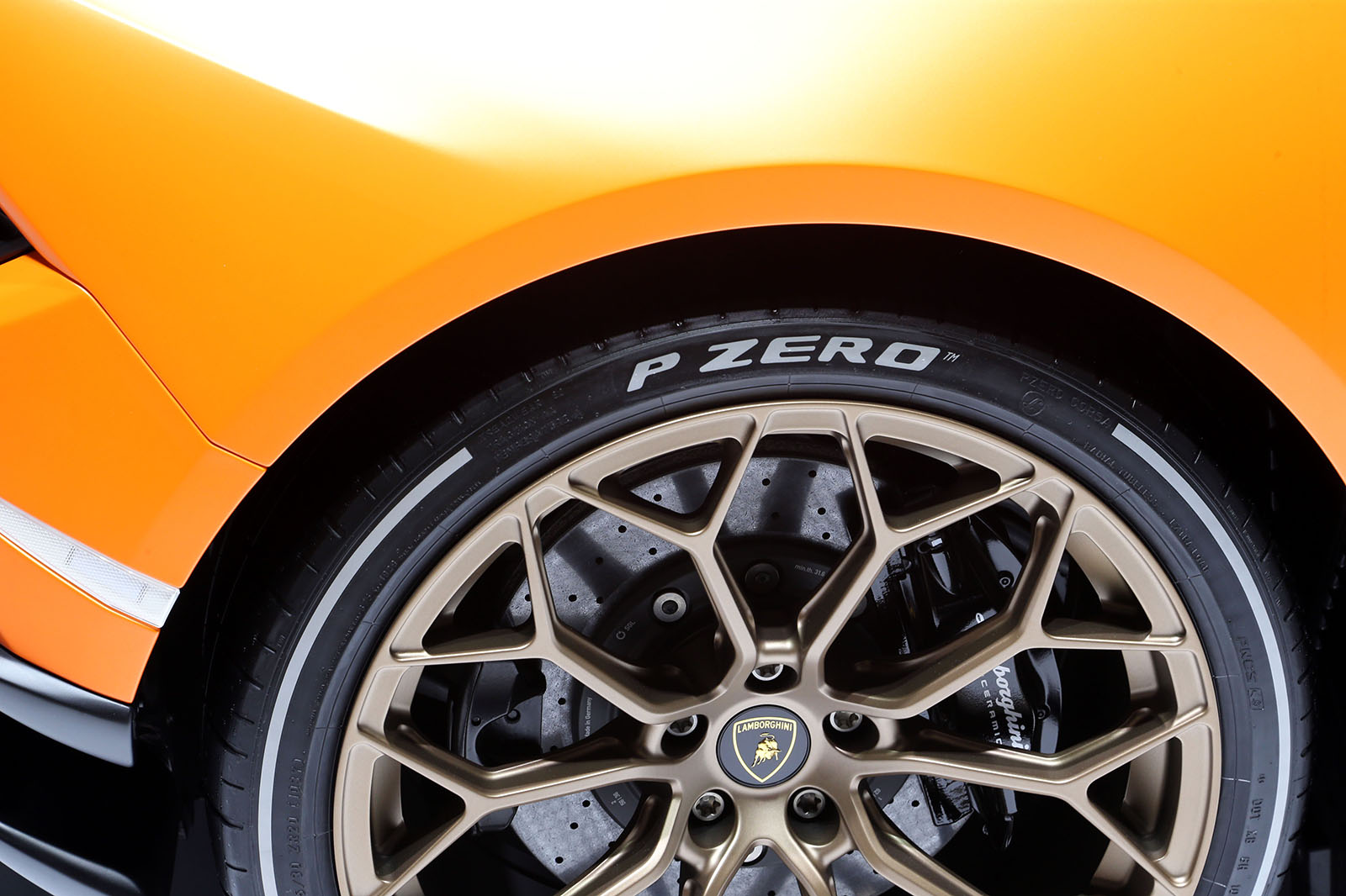 Pirelli geneva 125