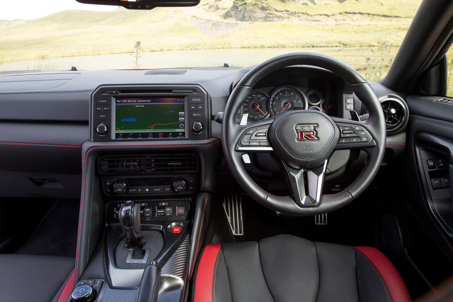 Rs5 vs gt r 219