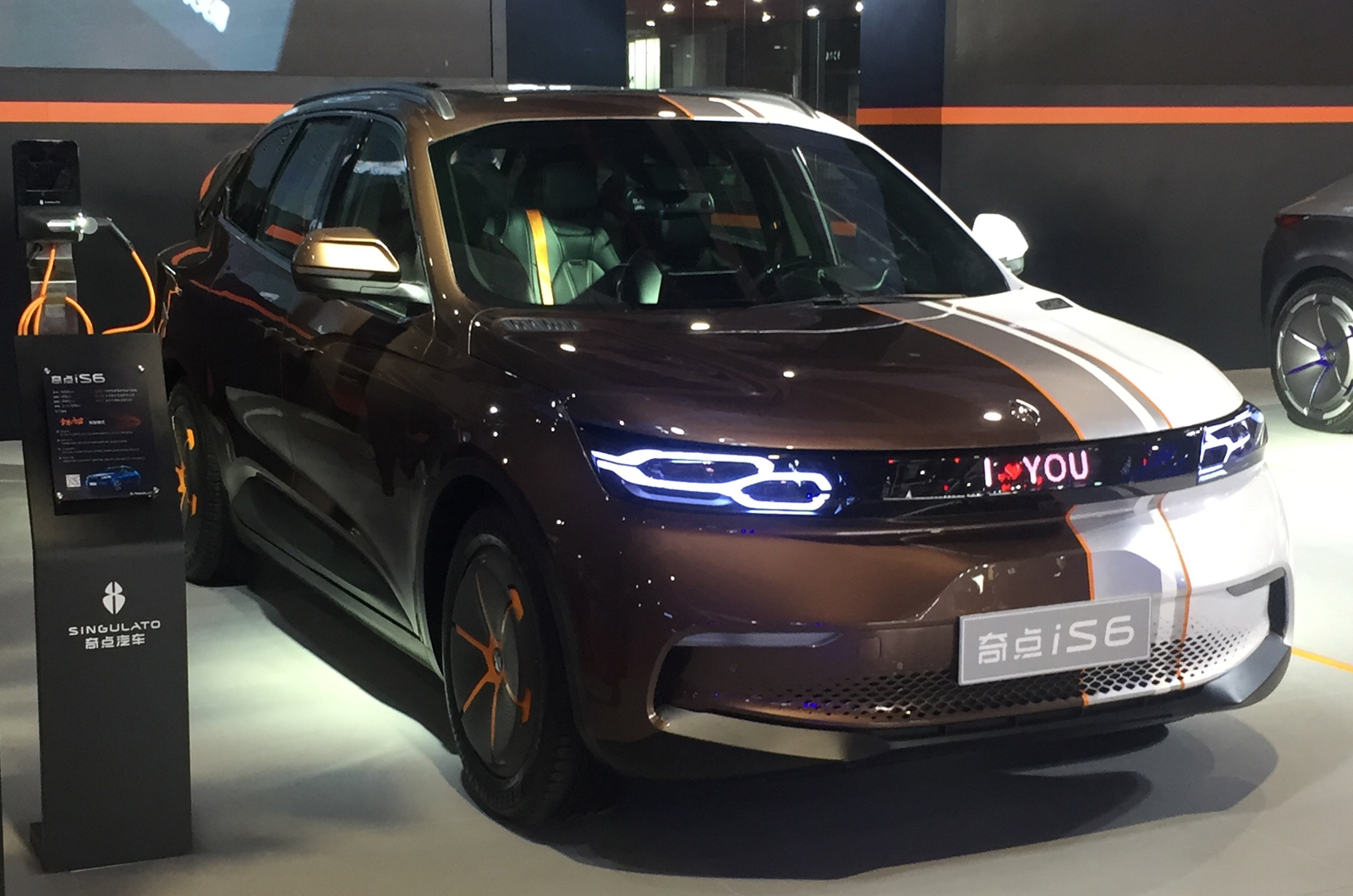 Singulato is6 ev