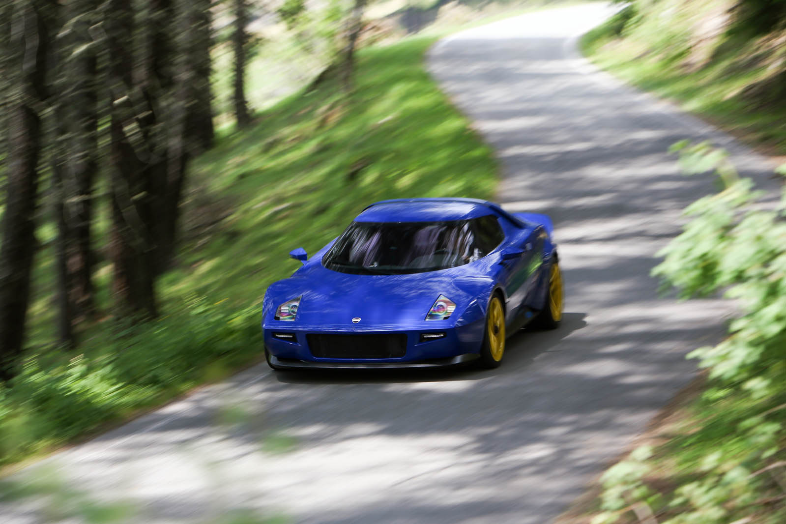 Stratos 932