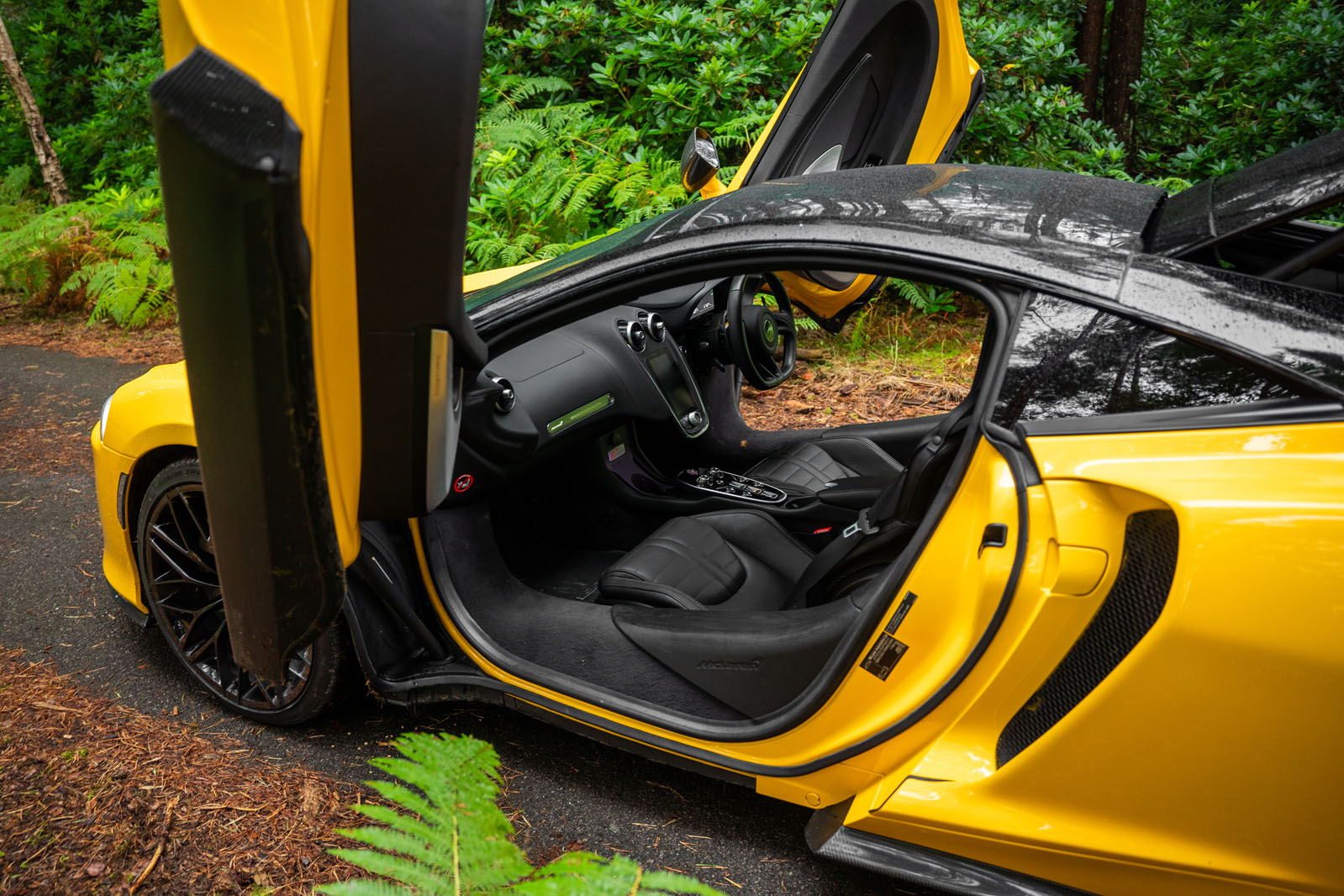 McLaren GTS review 2024 13 interior