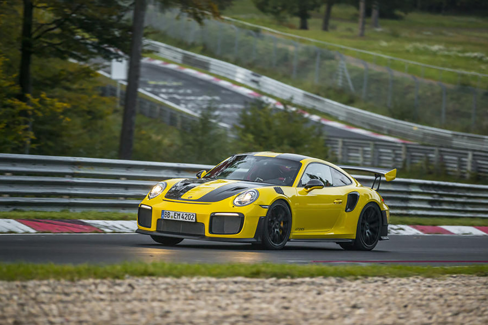 https://zephr.autocar.co.uk/Porsche%20911%20GT2%20RS%20nurburgring%20record