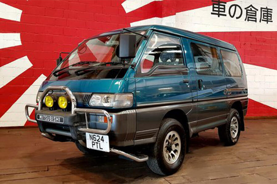1 Mitsubishi delica front