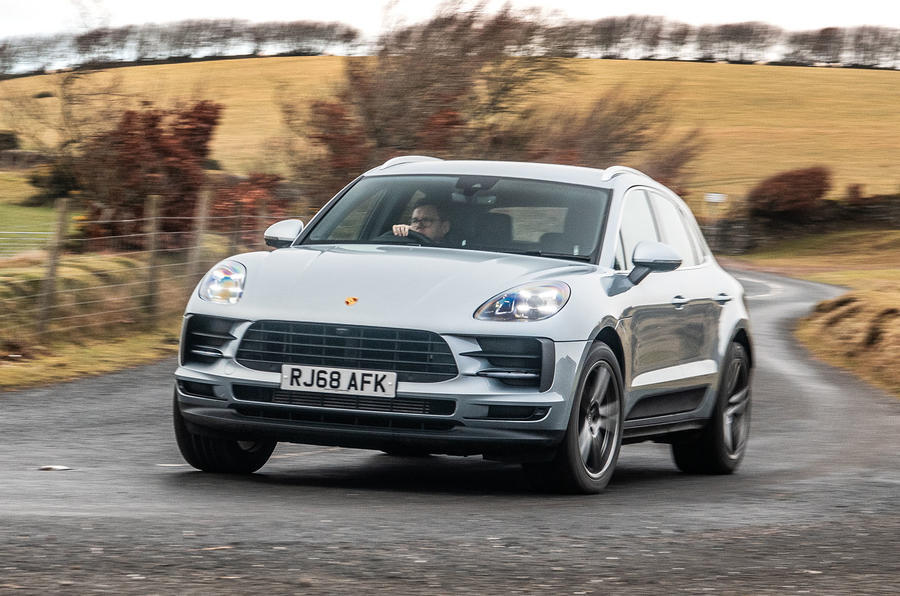 1 Porsche macan 2019 rt hero front 1 0