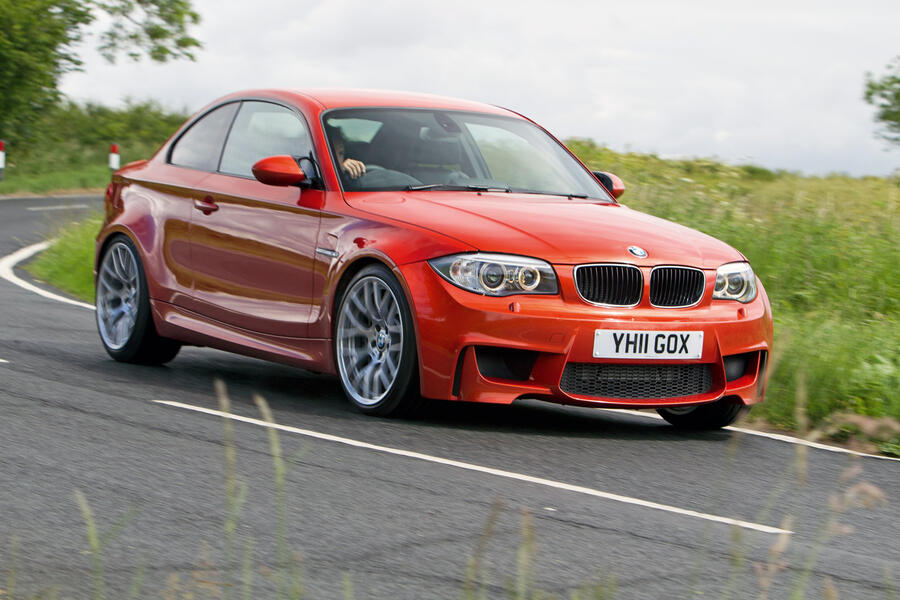 10 Bmw 1 series m coupe tracking side