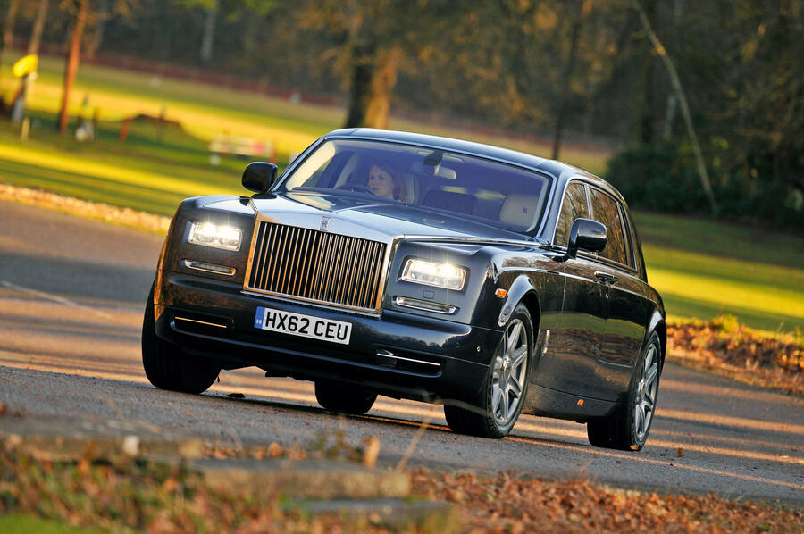 12 Rolls royce phantom tracking front