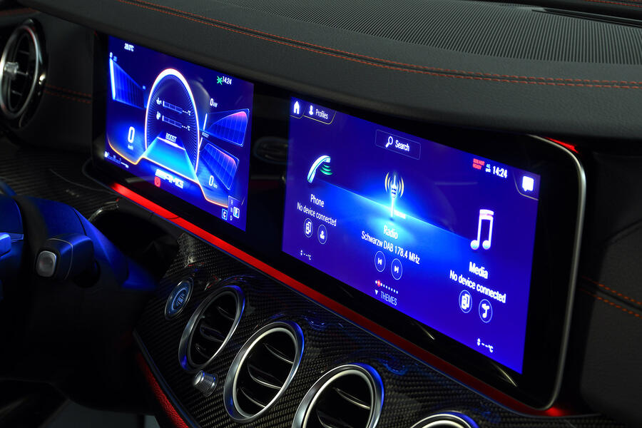 131 Mercedes amg e53 2020 interior
