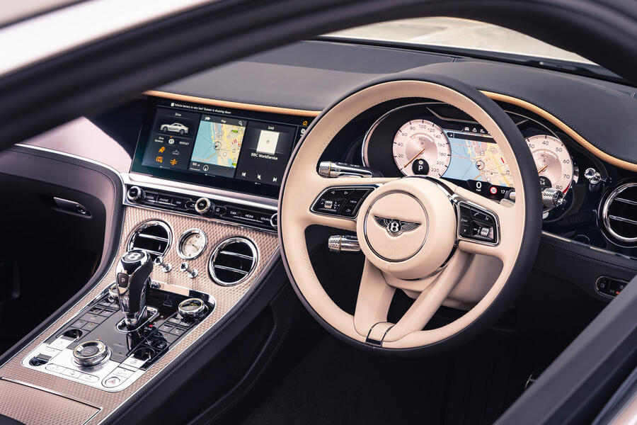 16 Bentley gt mulliner interior