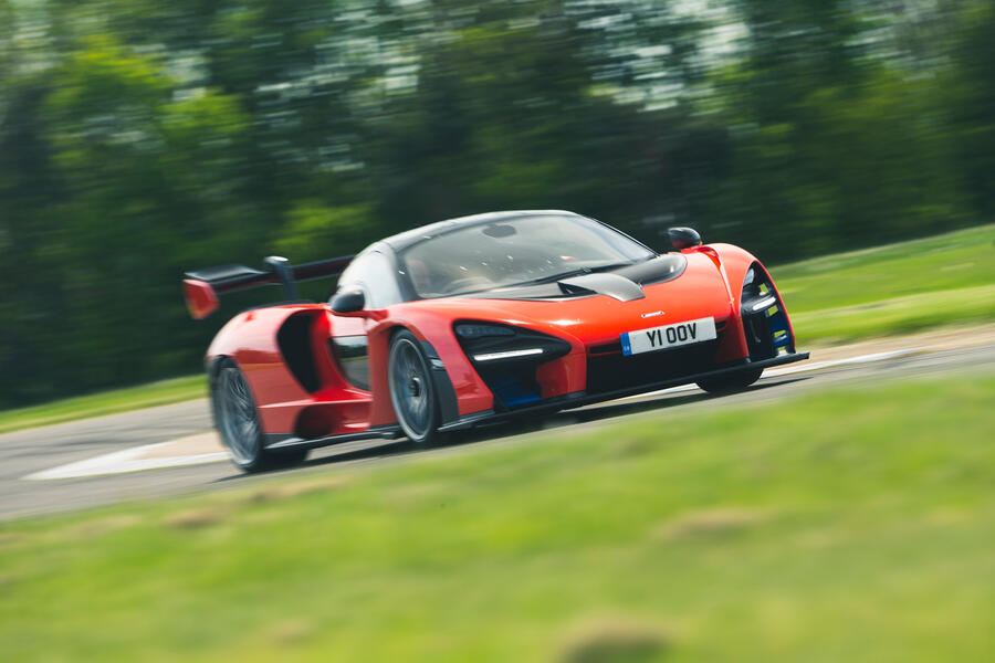 16 Mclaren senna front