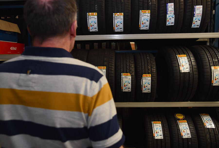 17 Tyres