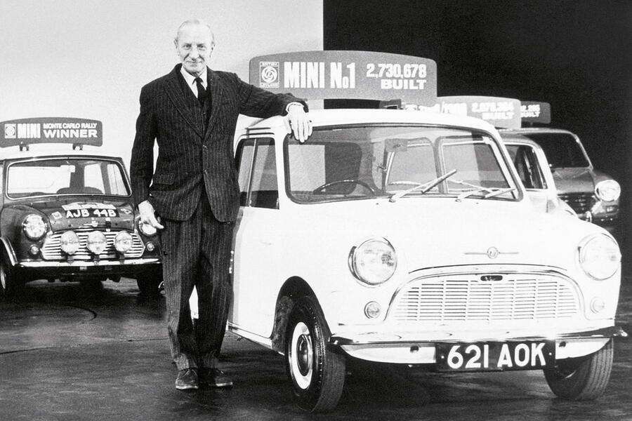 19 Alex issigonis mini front