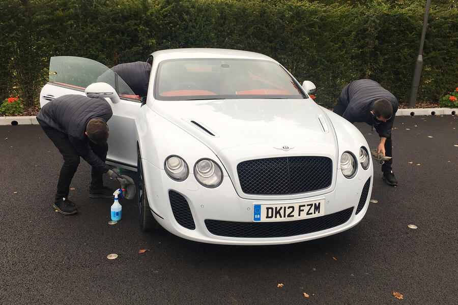 2 Bentley continental supersports front