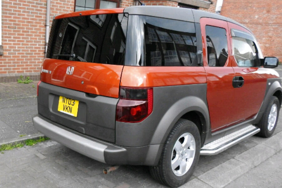 2 Honda element static rear