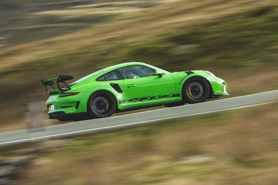 2 Porsche 9112 gt3