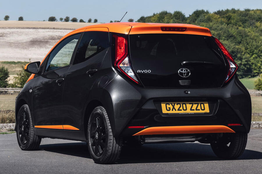 20 Toyota aygo jbl edition