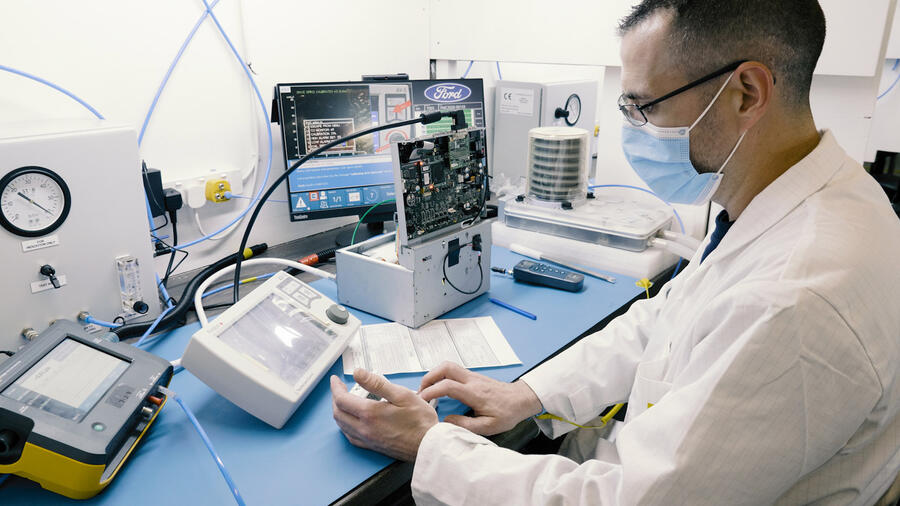 22 Ford dagenham ventilators