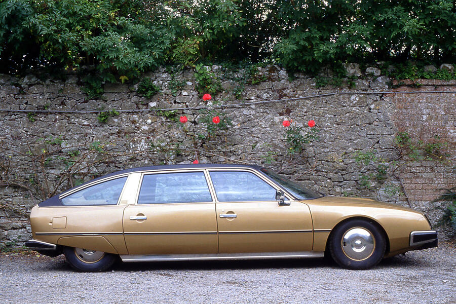 28 Citroen cx static side