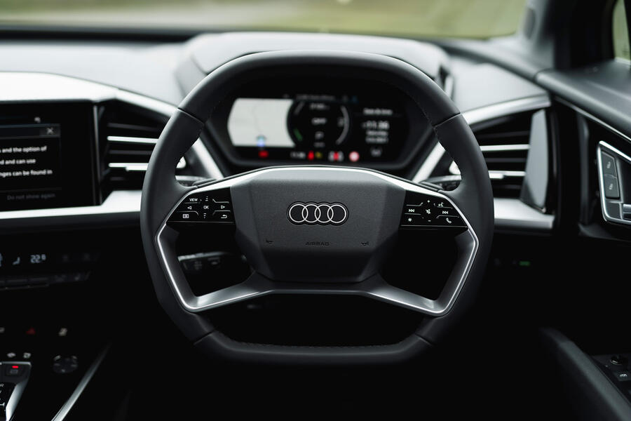 2 12447 Audiq4deansmith061