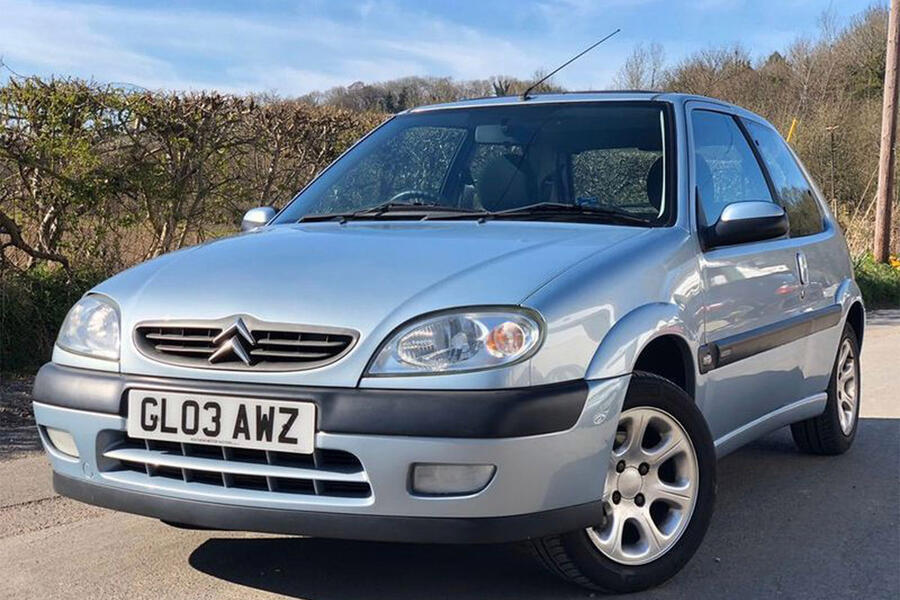 3 Citroen saxo vtr static front