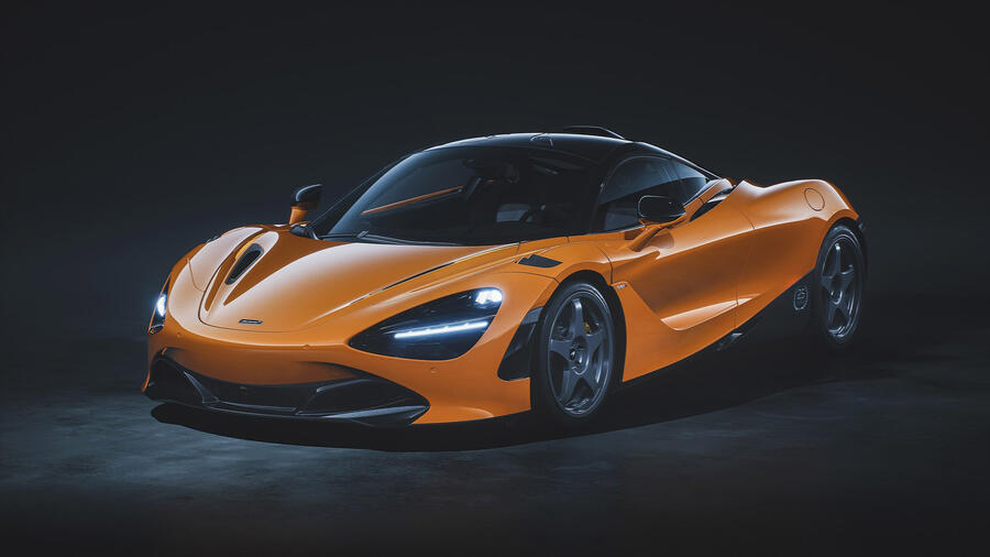 3 Mclaren 720s static front