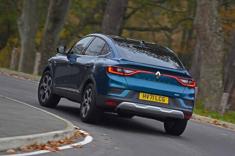 3 Renault arkana 2022 long term review cornering rear