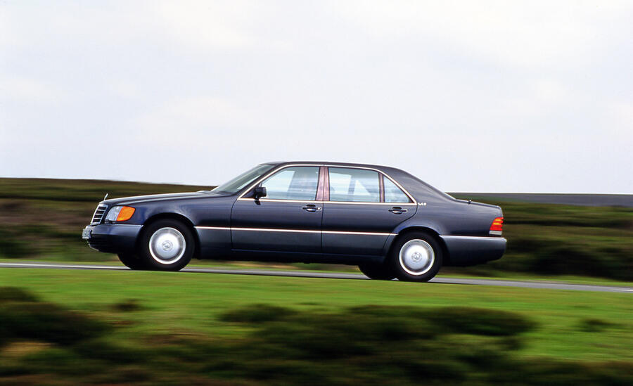 33 Merc s class w140 tracking side