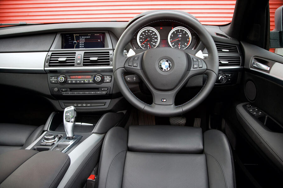 3 Bmw x5 m 2009 interior
