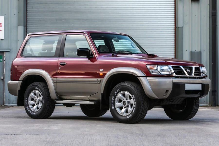 4 Nissan patrol