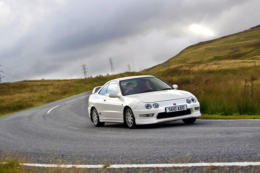 40 Honda integra type r tracking front