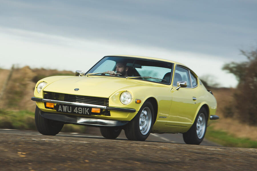 5 Nissan 240z 1969 hero front