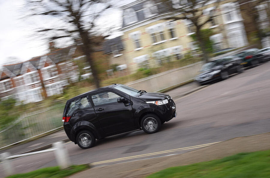 5 Reva g wiz hero side 0