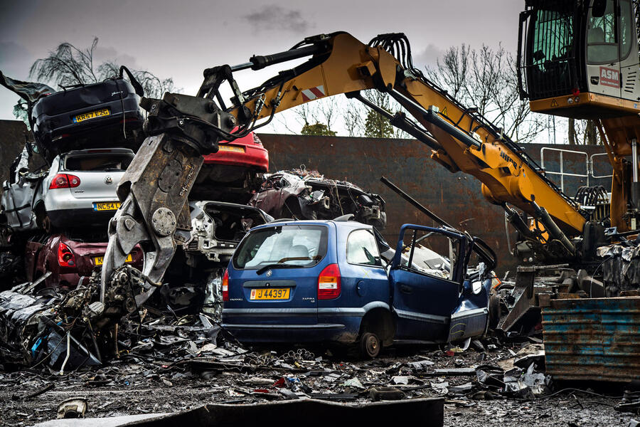 5 Vauxhall zafira smashed windows