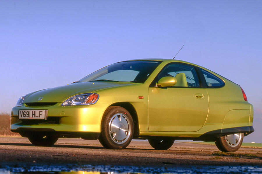 5 Toyota prius
