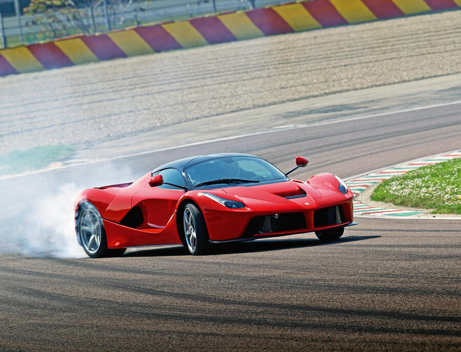 6 Ferrari laferrari tracking front