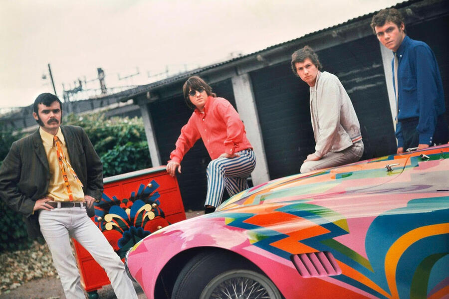 79 Ava electric cobra prototype feature art 3