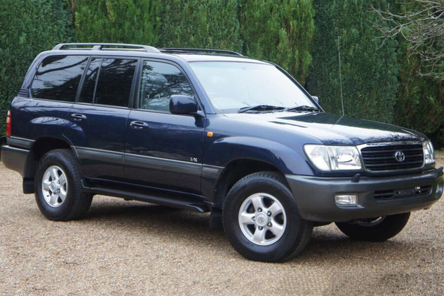 7 Landcruiser amazon