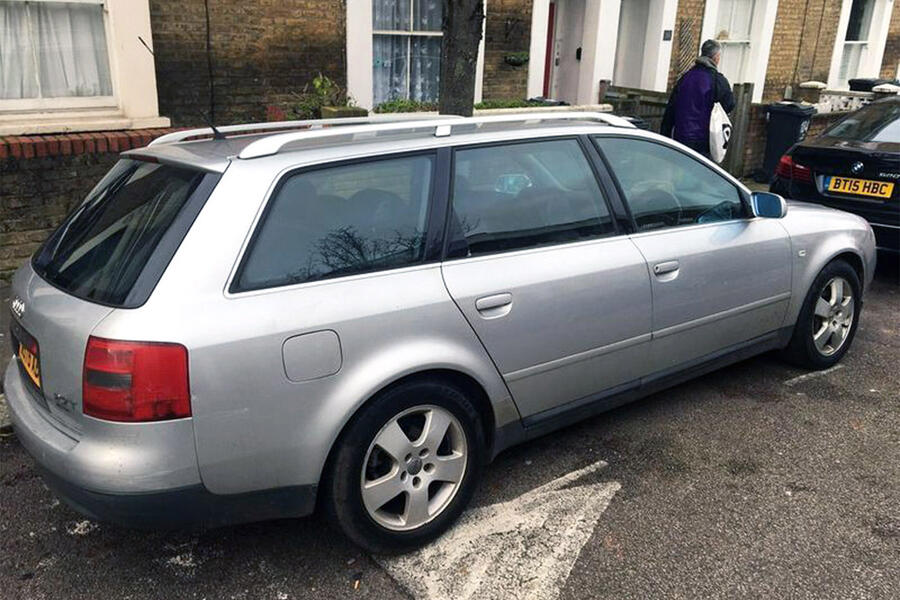 8 Audi a6 avant static rear