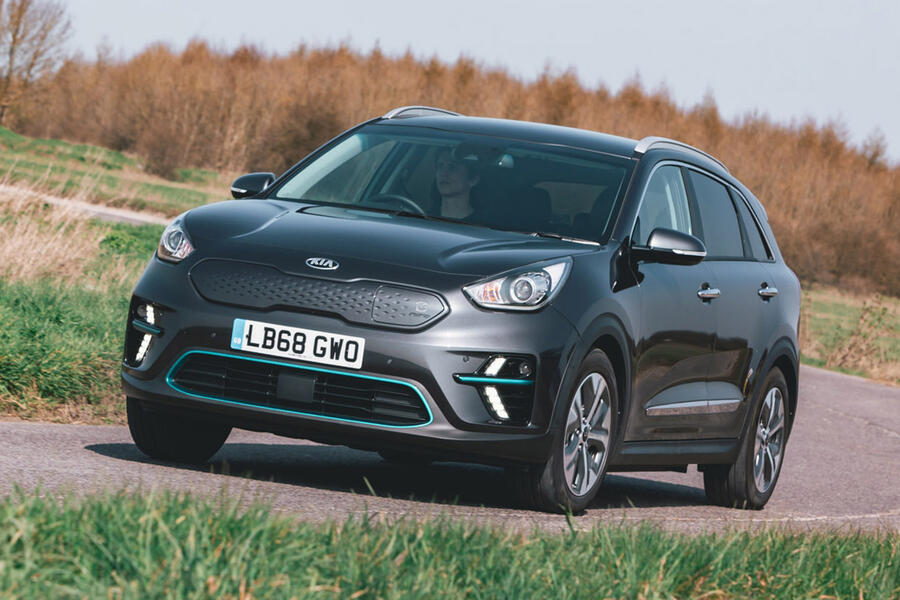 8 Kia e niro front
