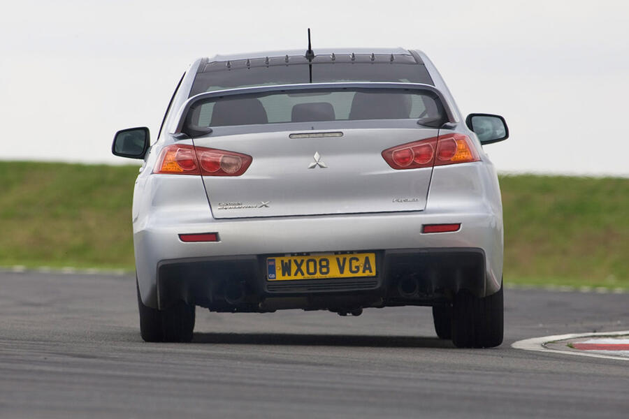 8 Mitsubishi lancer evo rear