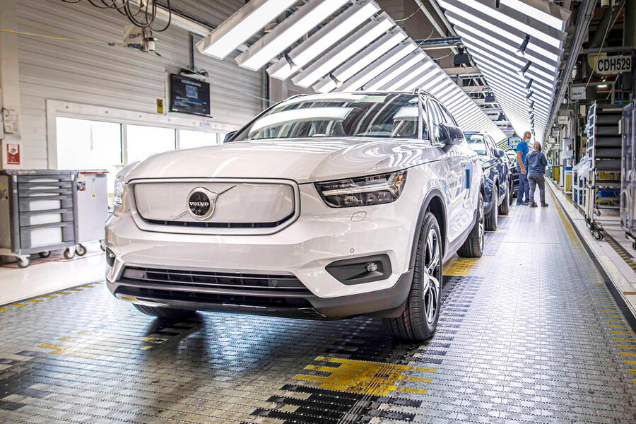 8 Volvo xc40 recharge production in ghent belgium